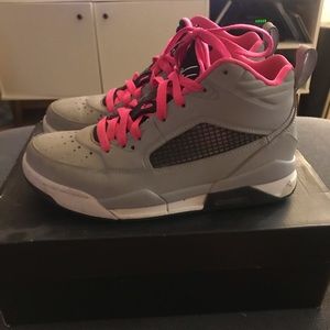 Jordan flight 9.5 GG